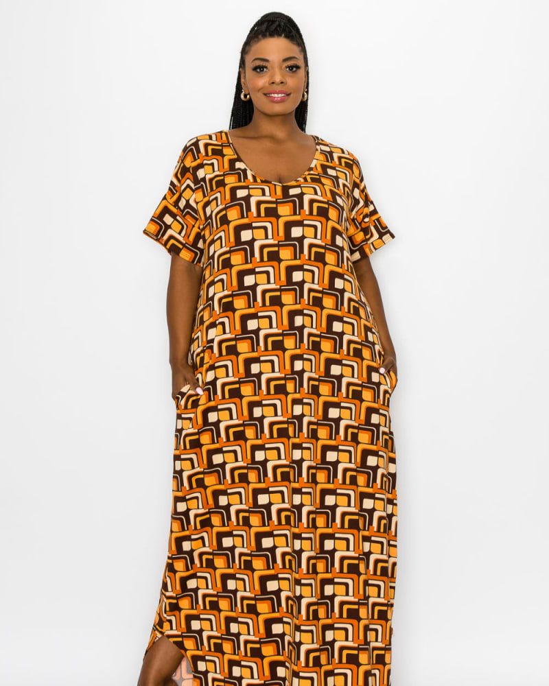 Front of a model wearing a size 1X Hazel Pocket Maxi Dress in Brown/Rust by L I V D. | dia_product_style_image_id:274193